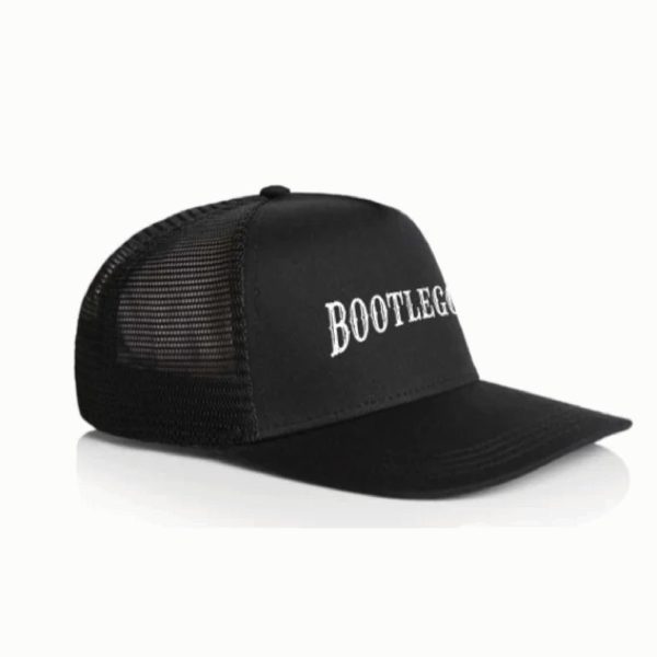 Caps